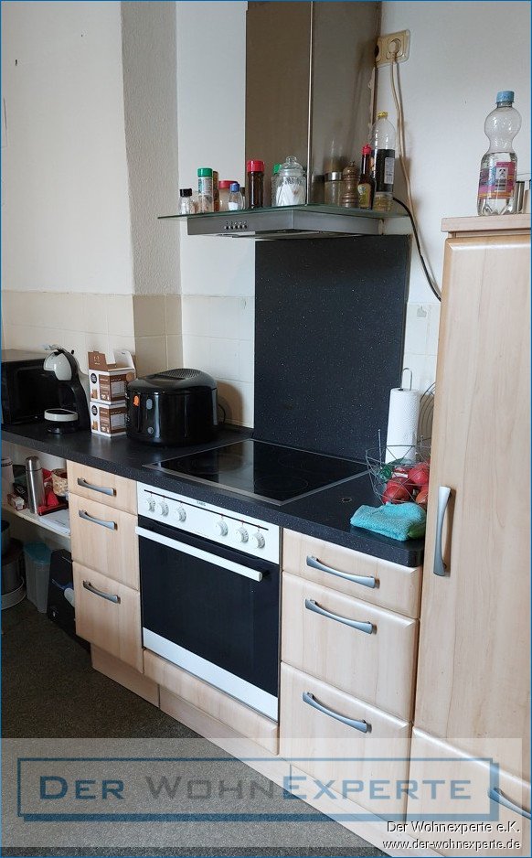 3 Zimmer-Erdgeschosswohnung mit Balkon