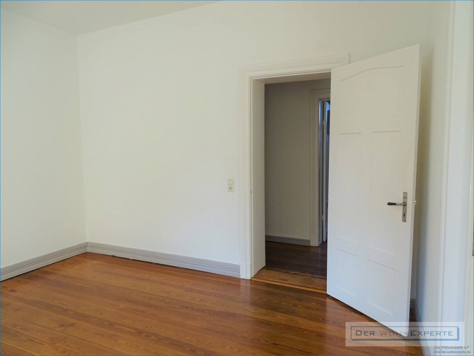 1684-lang1#Esszimmer 1684-lang1#Esszimmer