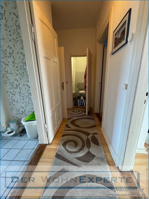 2,5 Zimmer, Küche, Bad