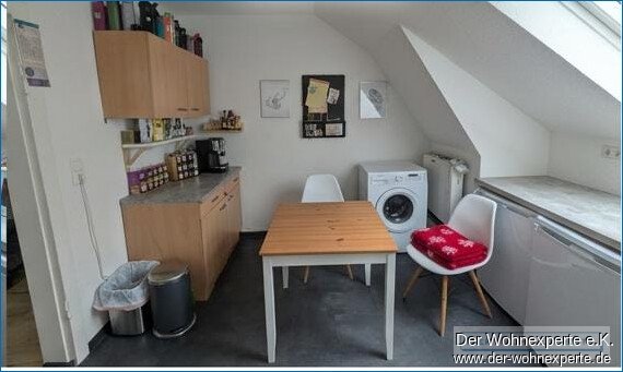 Dachgeschosswohnung in Zentrumsnähe