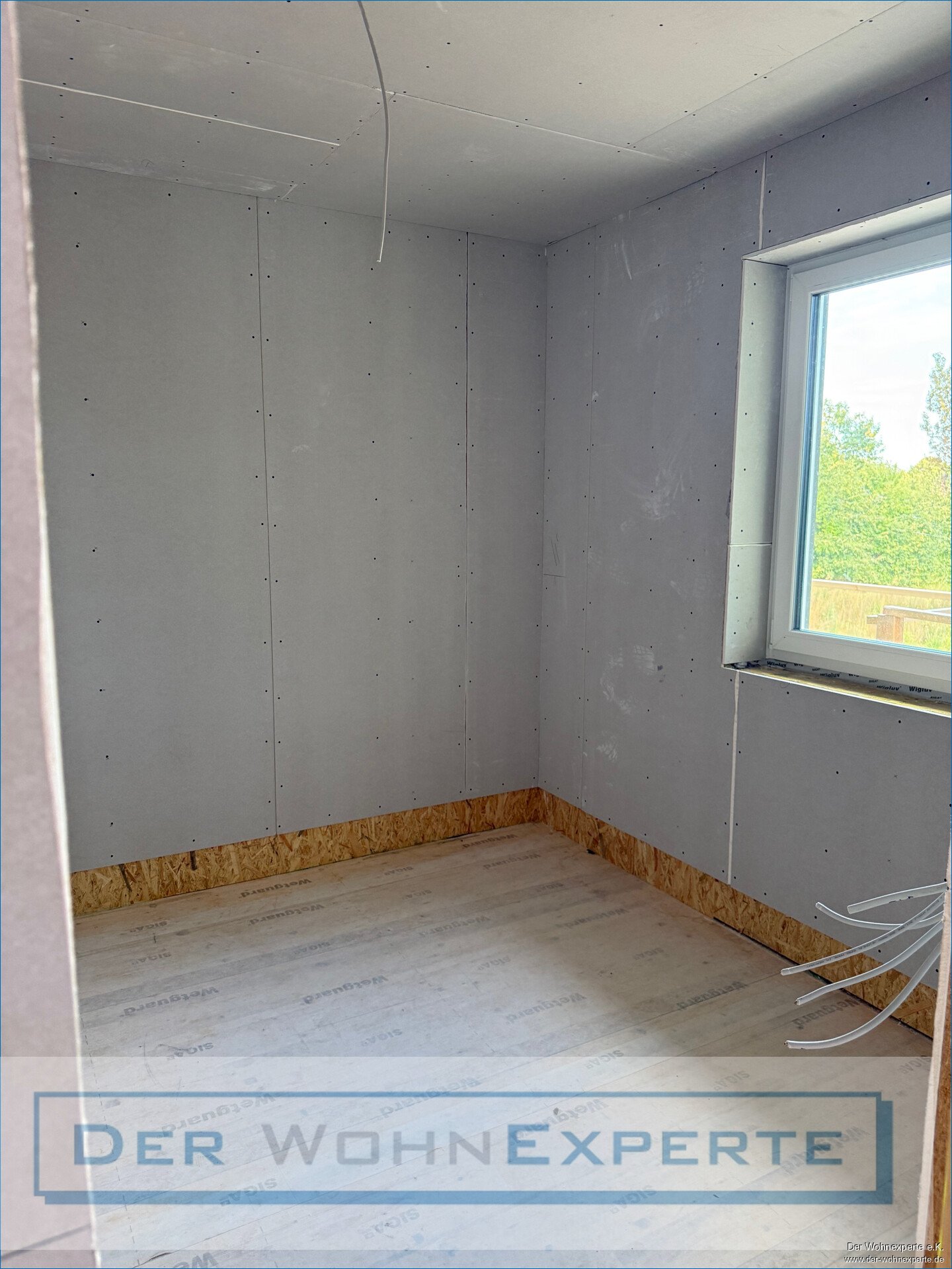 62qm 2,5 Zimmer Neubauwohnung mit 2 Stellplätzen und Abstellraum