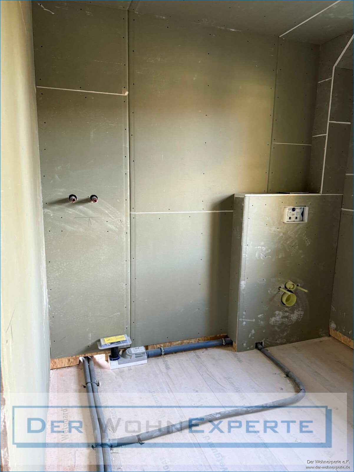 62qm 2,5 Zimmer Neubauwohnung mit 2 Stellplätzen und Abstellraum