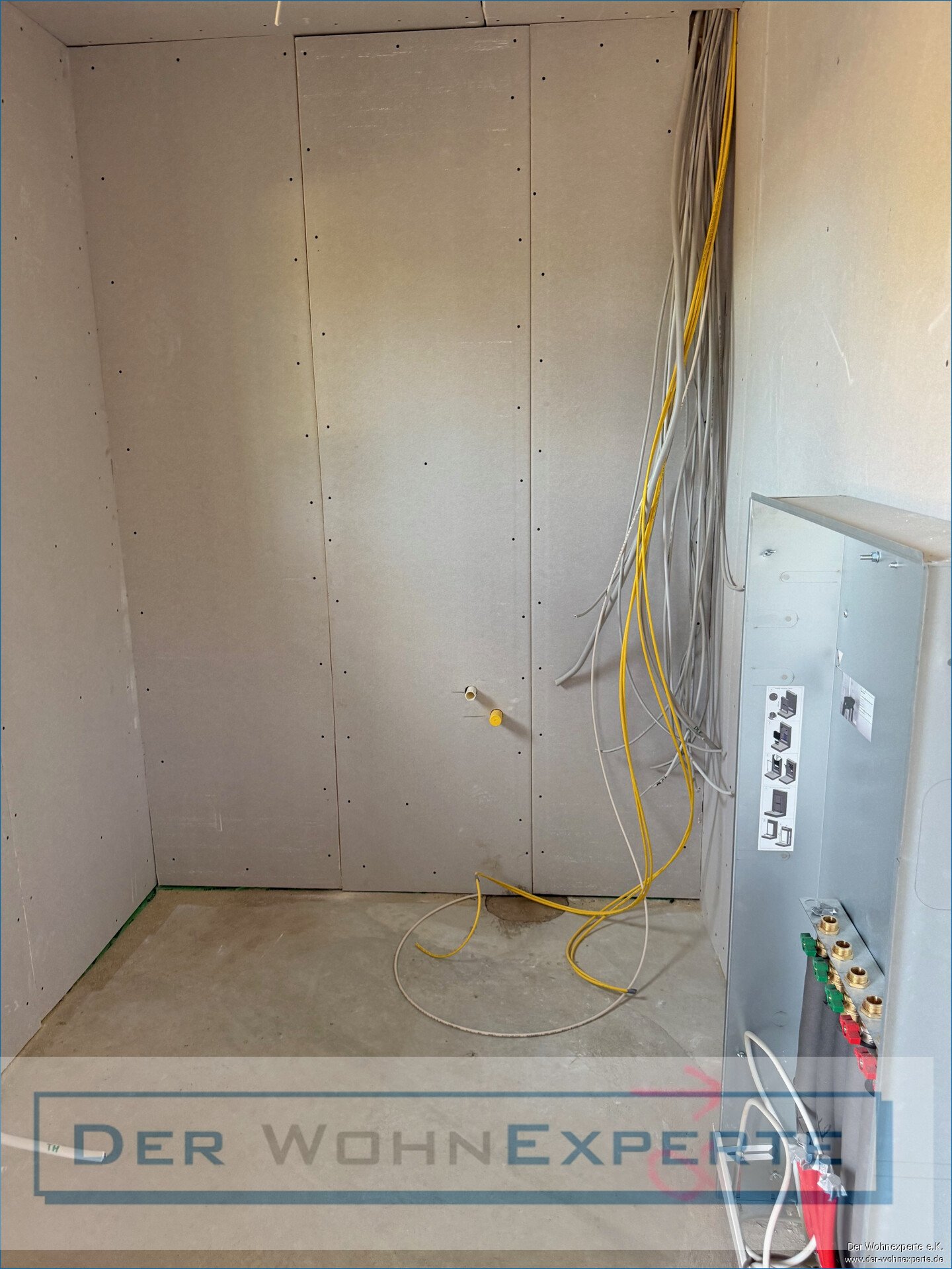 65qm 2,5 Zimmer Neubauwohnung mit Terrasse, 2 Stellplätzen und Abstellraum