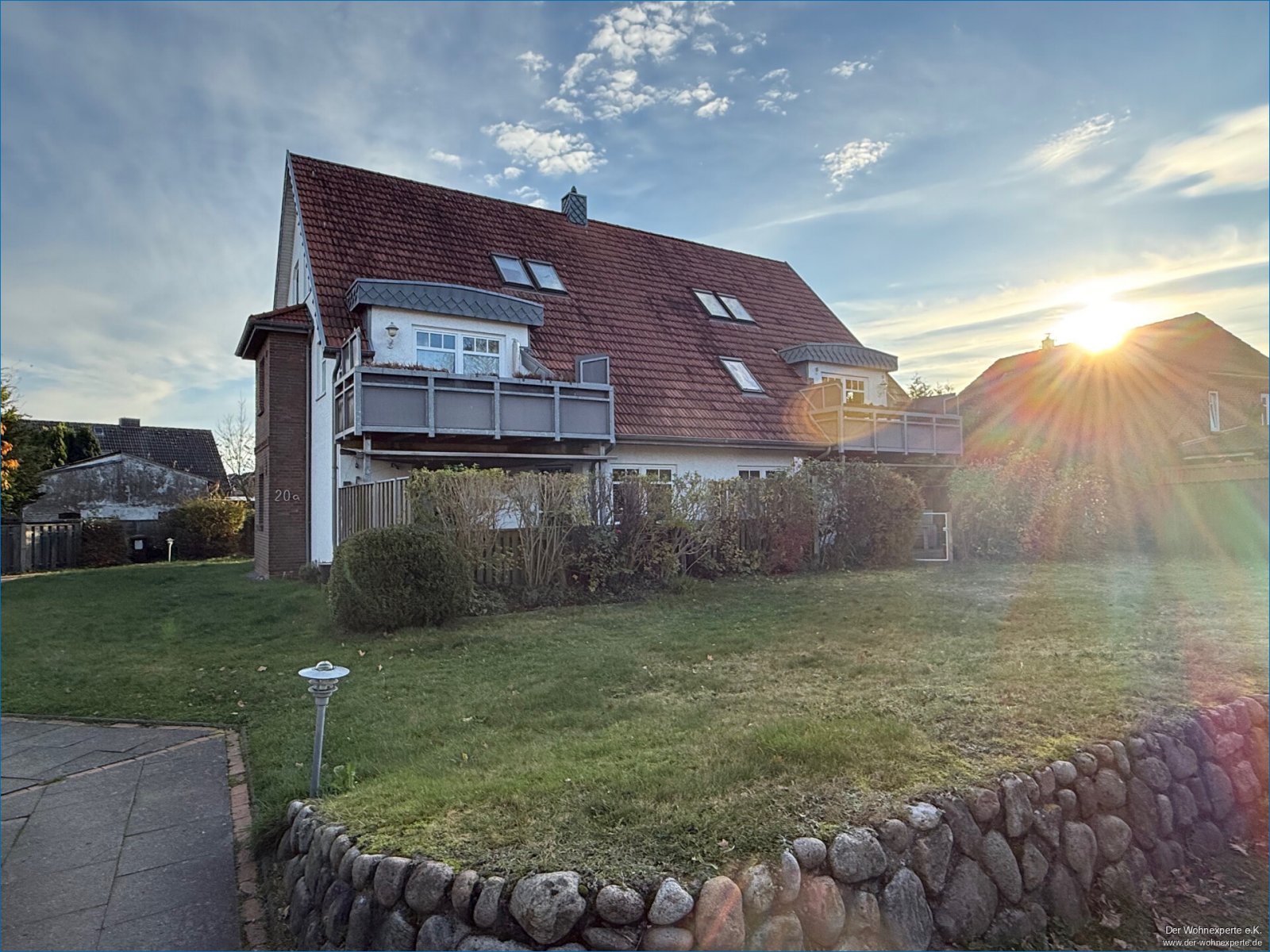 Mehrfamilienhaus mit 4 Eigentumswohnungen