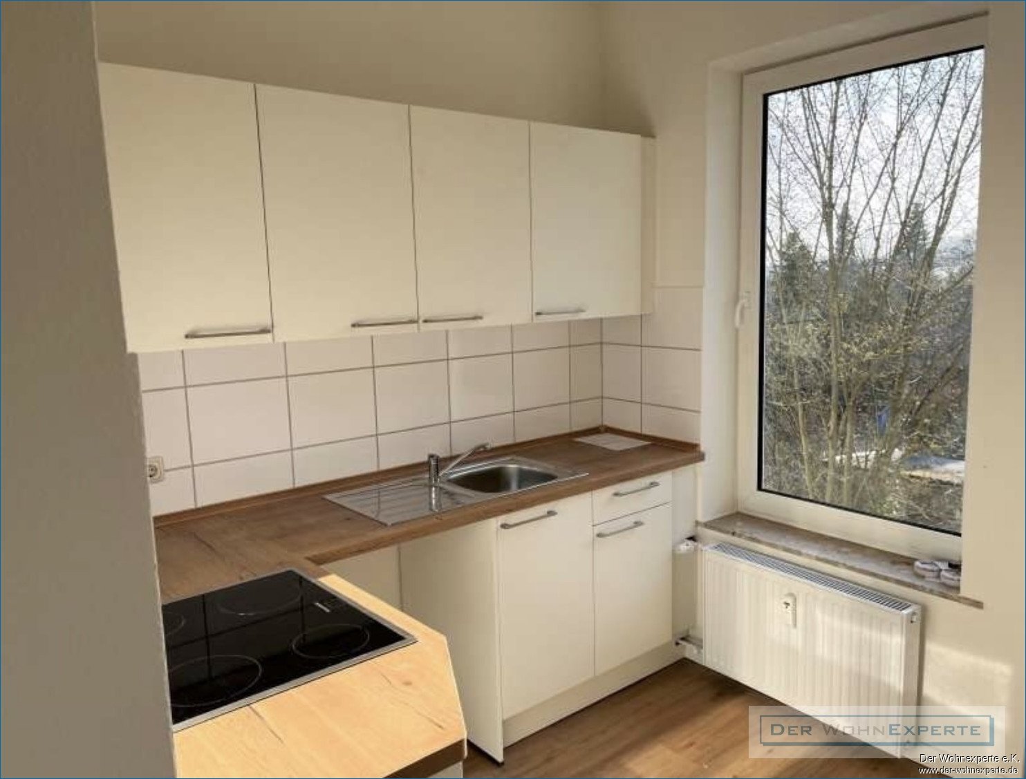 3-Zimmer-Altbauwohnung zu vermieten!