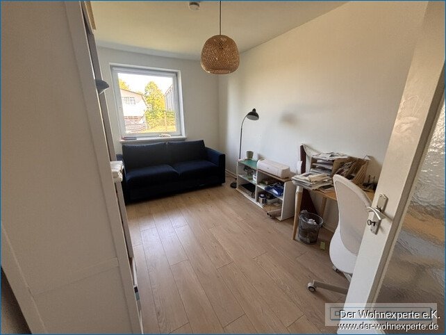 Geräumige 4-Zimmer-Erdgeschosswohnung in Flensburg mit Fördeblick!