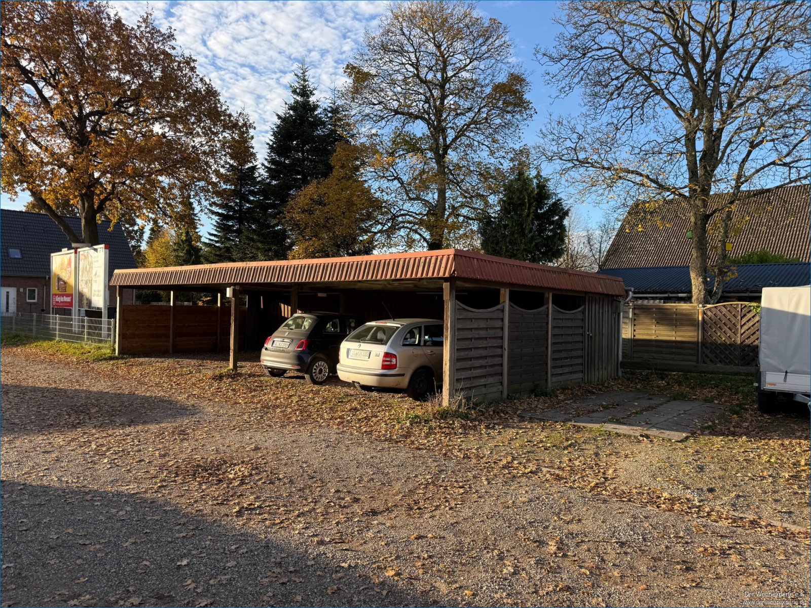 Carport mit Stellplatz Carport mit Stellplatz