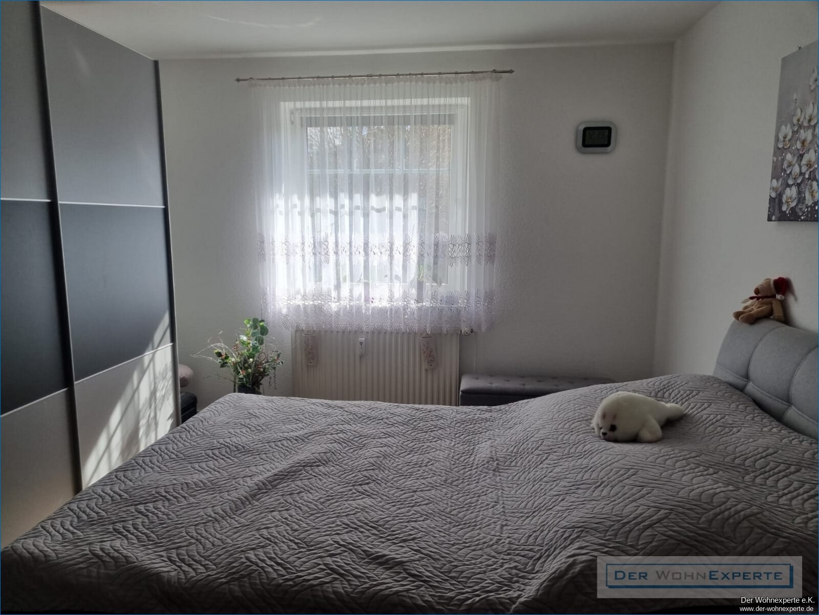 Wohnung EG links Zimmer 1