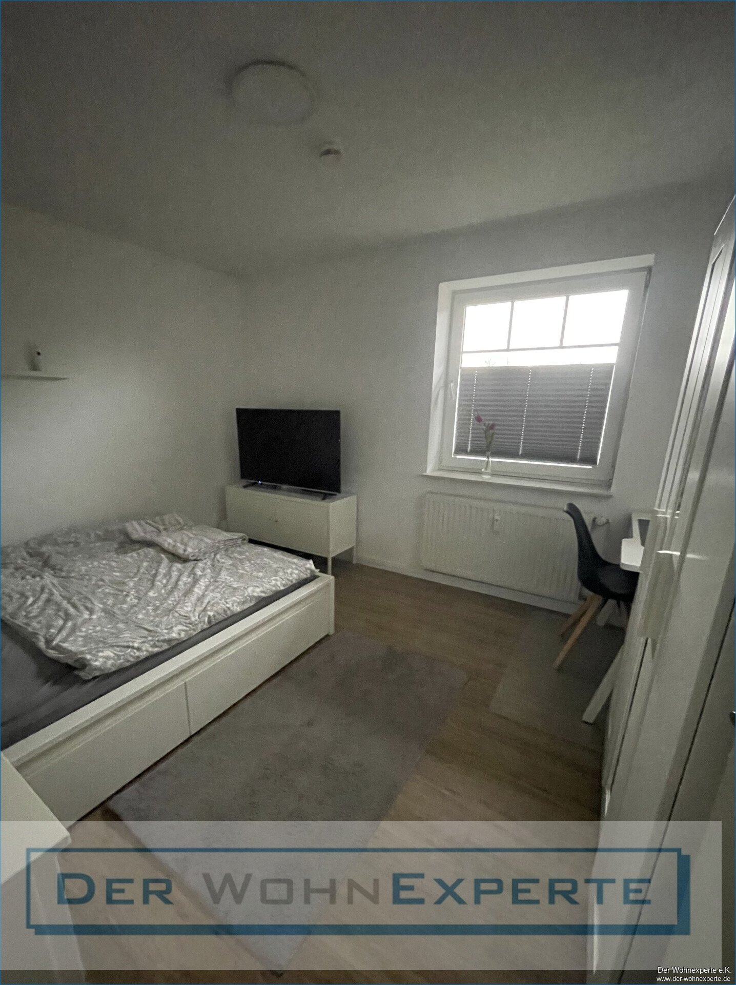 Whg EG rechts Zimmer 1