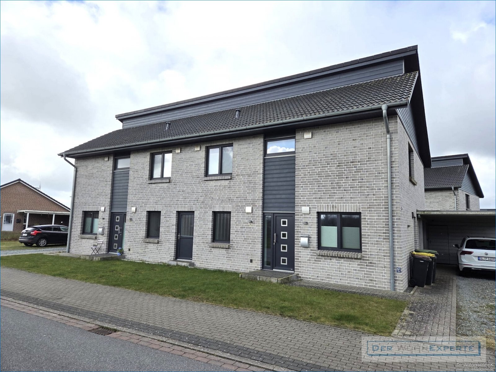 Schafflund: Modernes Doppelhaus in Schafflund 