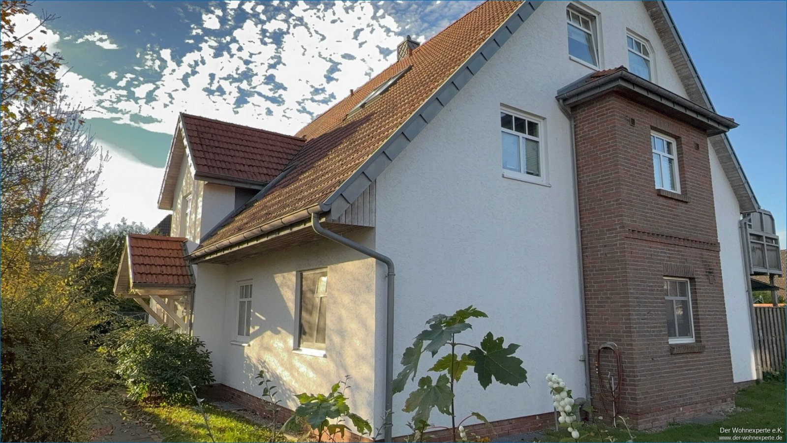 Mehrfamilienhaus mit 4 Eigentumswohnungen 